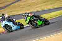 brands-hatch-photographs;brands-no-limits-trackday;cadwell-trackday-photographs;enduro-digital-images;event-digital-images;eventdigitalimages;no-limits-trackdays;peter-wileman-photography;racing-digital-images;trackday-digital-images;trackday-photos